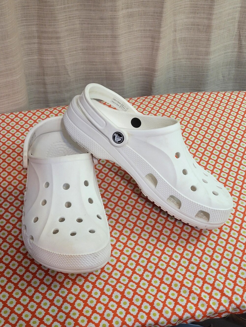 Crocs - Picture 4 of 5